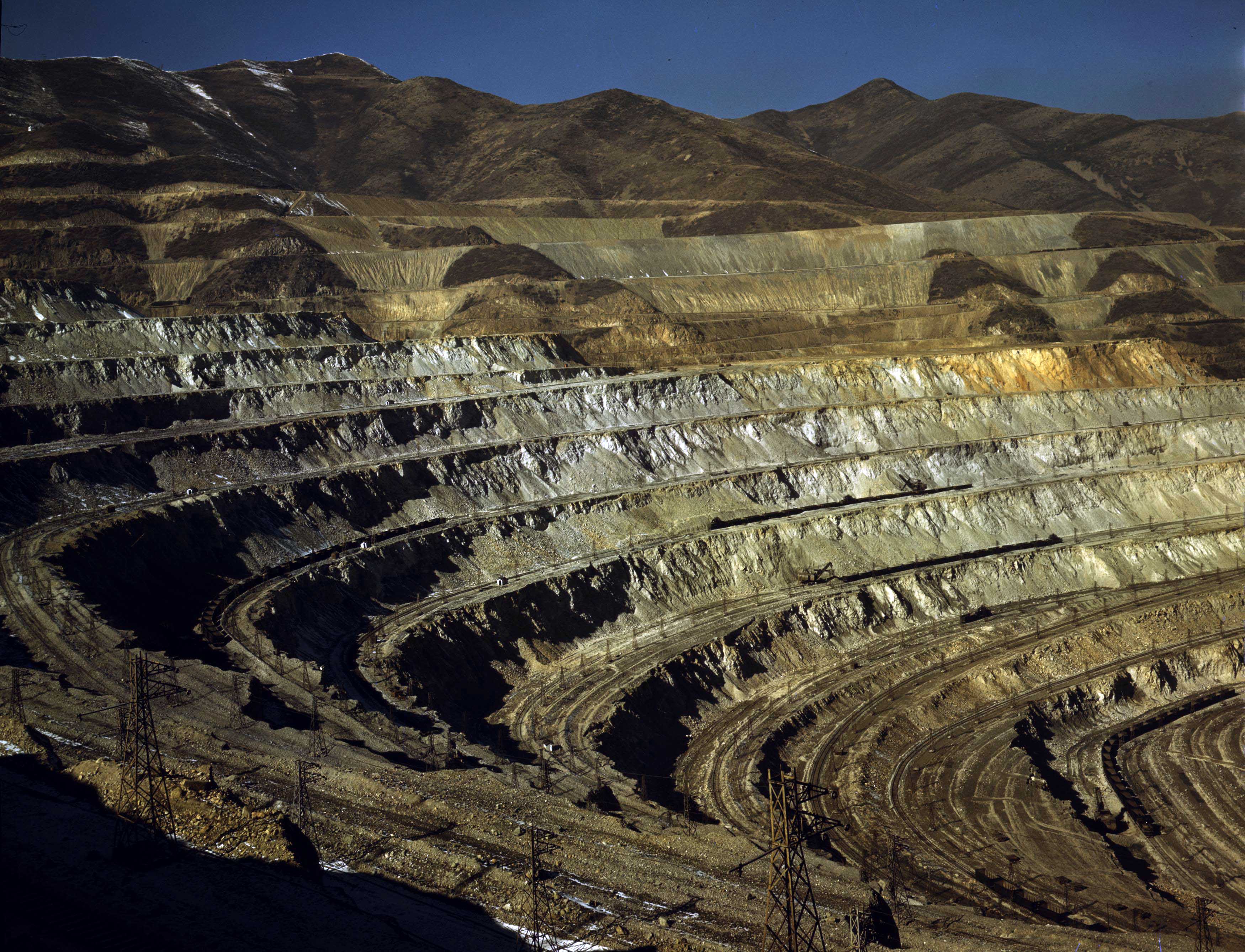 Mine de cuivre Bingham Canyon Wikimedia