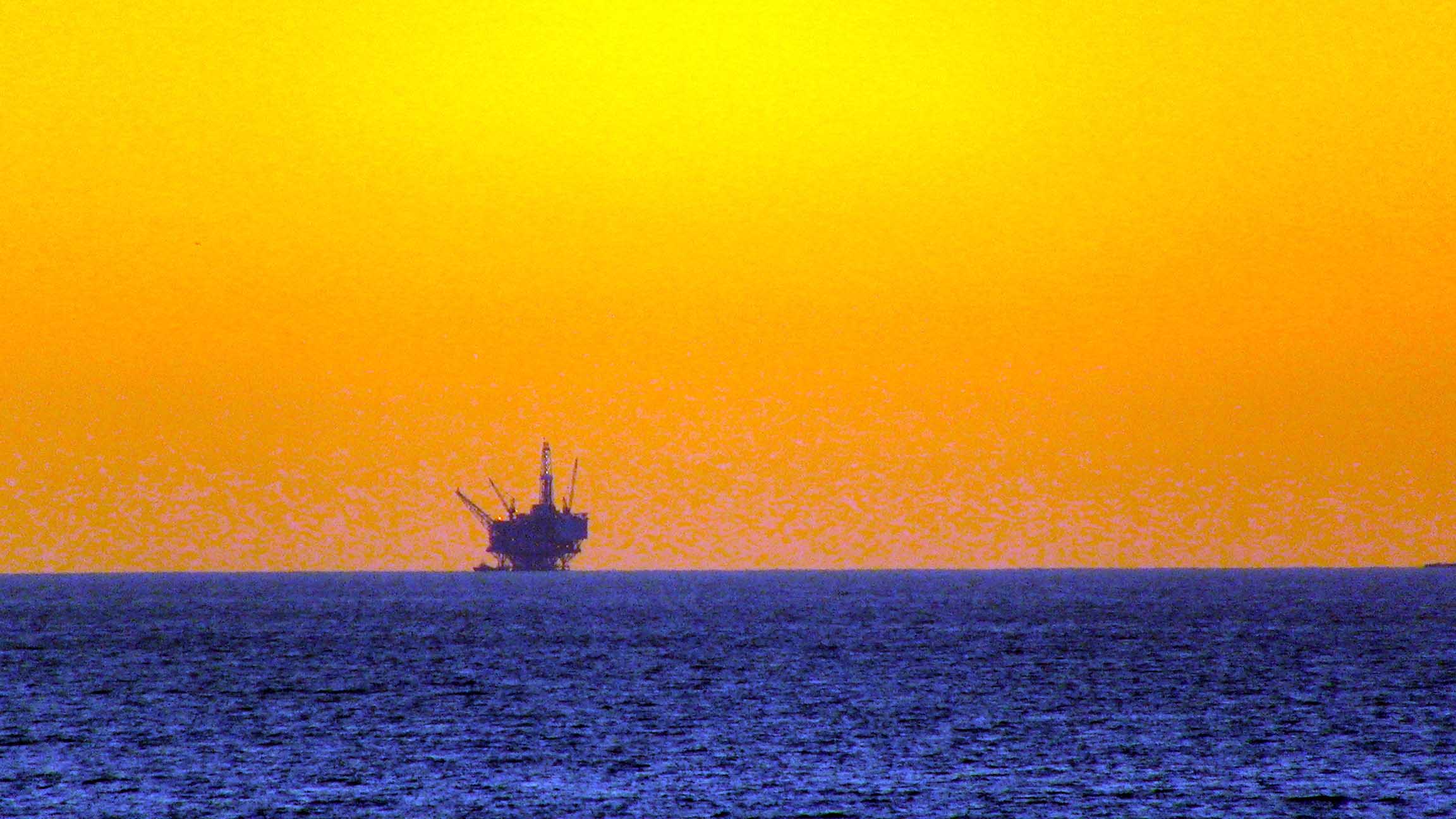 Plateforme pétrolière off shore wikimedia commons
