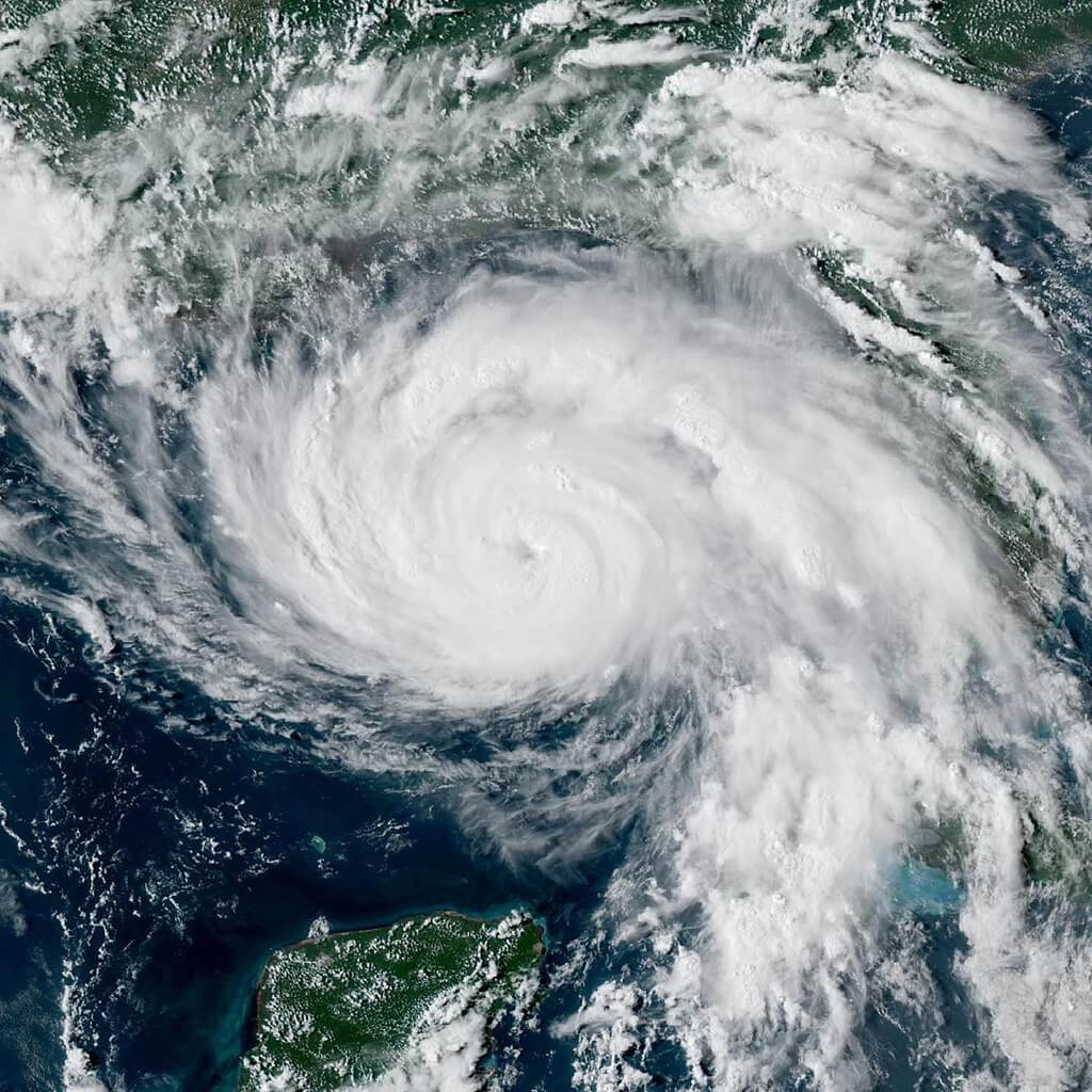 L'ouragan IDA Wikimedia Commons